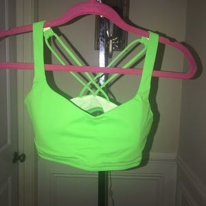 Lululemon sports bra